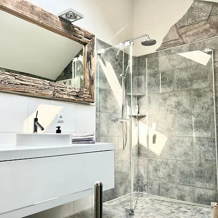 Bramasole - Mit Carport