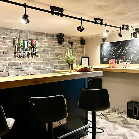 Bramasole - Mit Carport