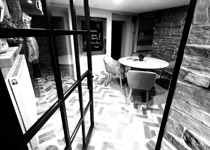 Bramasole - Mit Carport Apartment *